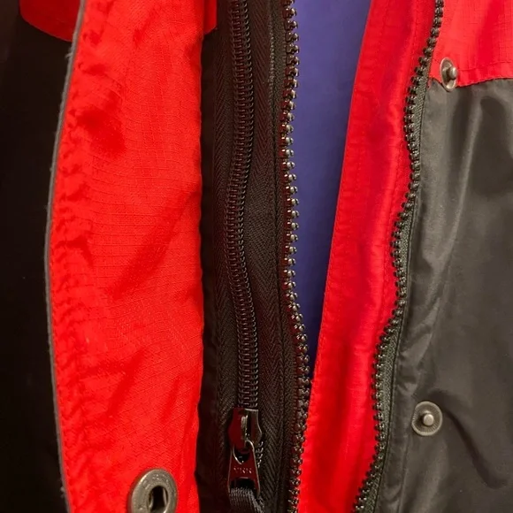 Columbia Sportswear Jacket With Fleece Insert, Size L - Picture 9 of 15